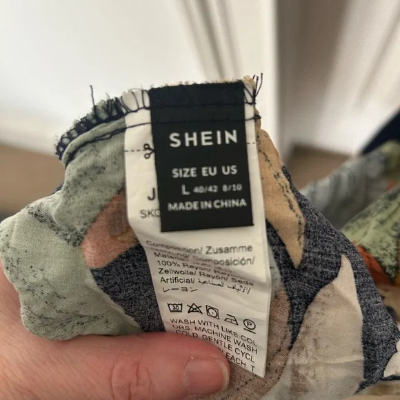 Tropical Print Navy Open Back Thigh Slit Maxi Dress Size Large - Picture 8 of 8